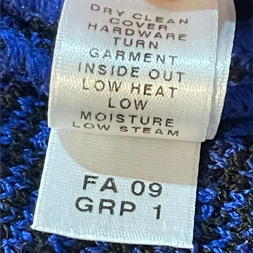 St. John Royal Blue Knit Ensemble - Picture 6 of 6